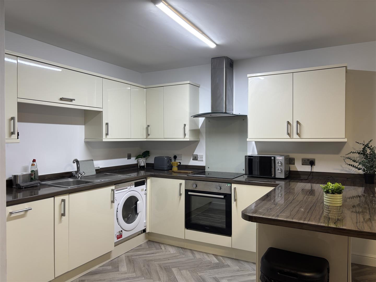 Flat 4, 10 Pitt Street, Lancaster, LA1 1NX